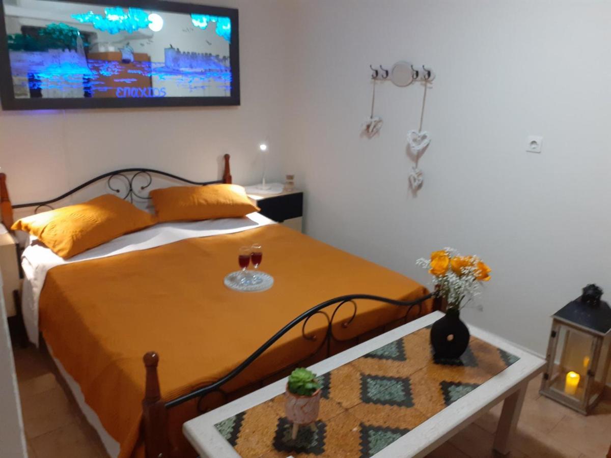 Stone Clock's House Apartment Nafpaktos